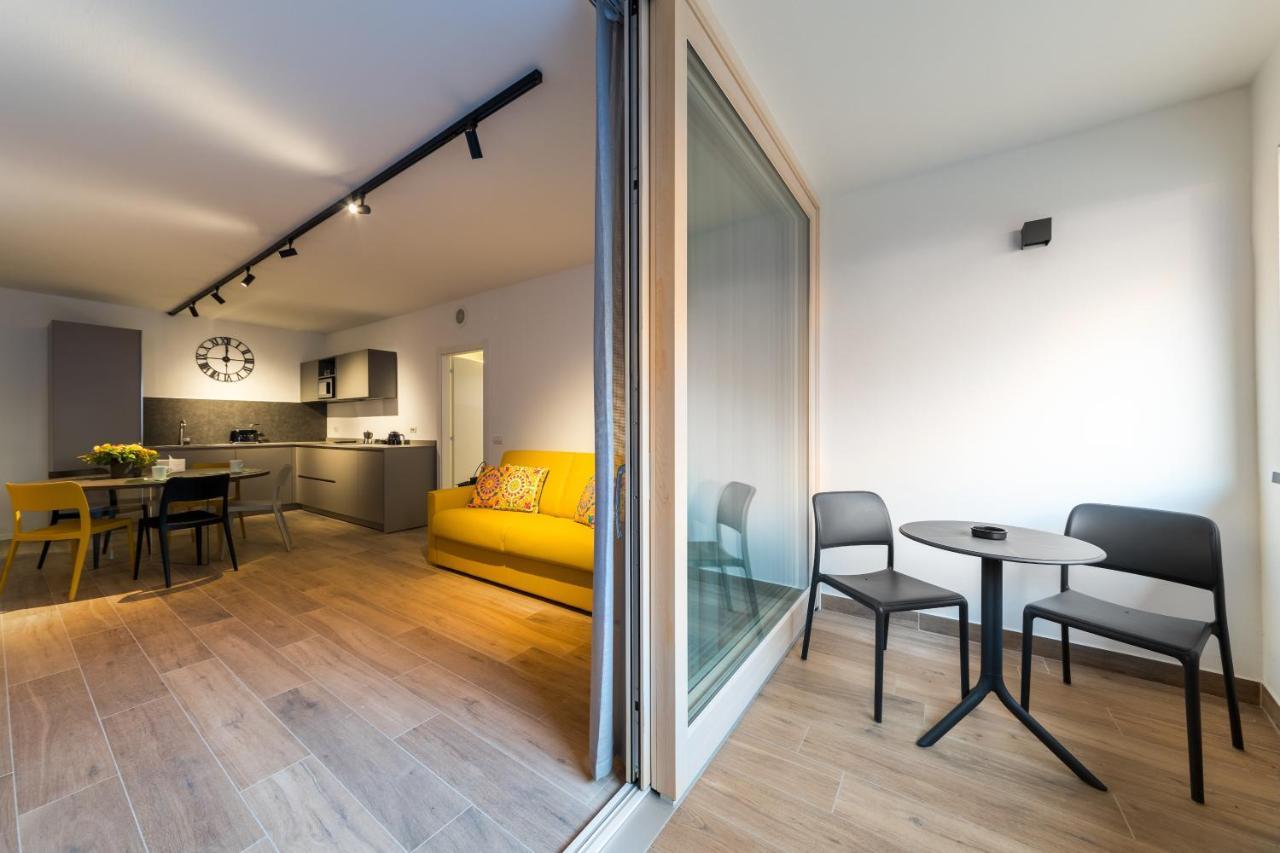 Boutique Apartments By Annalisa Torbole Sul Garda ภายนอก รูปภาพ
