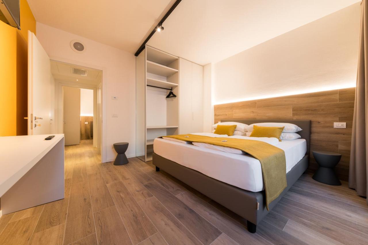 Boutique Apartments By Annalisa Torbole Sul Garda ภายนอก รูปภาพ