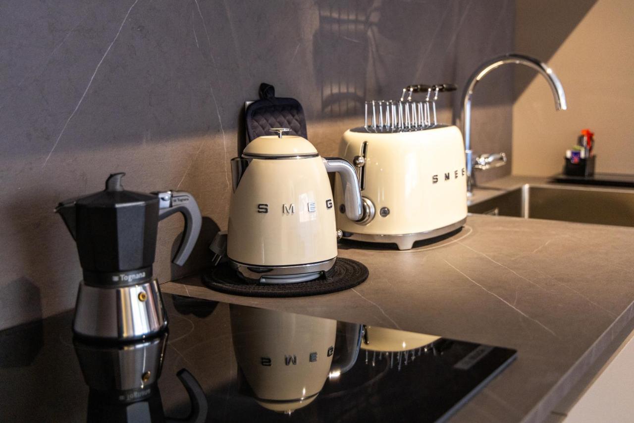 Boutique Apartments By Annalisa Torbole Sul Garda ภายนอก รูปภาพ